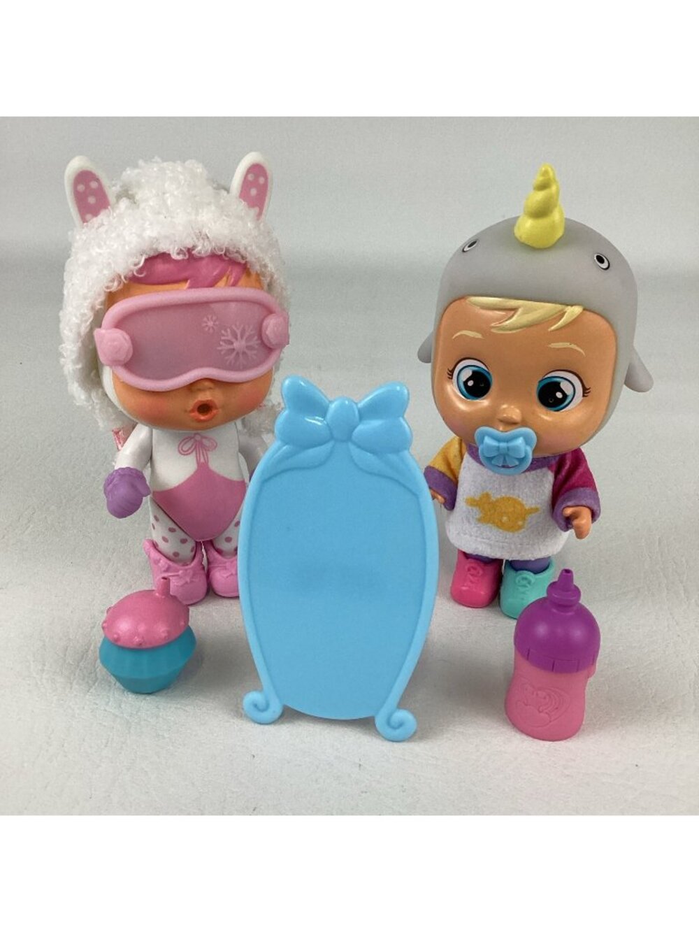Cry Babies Magic Real Tears Icy World Aura Storyland Narvie Mini Doll IMC Toys